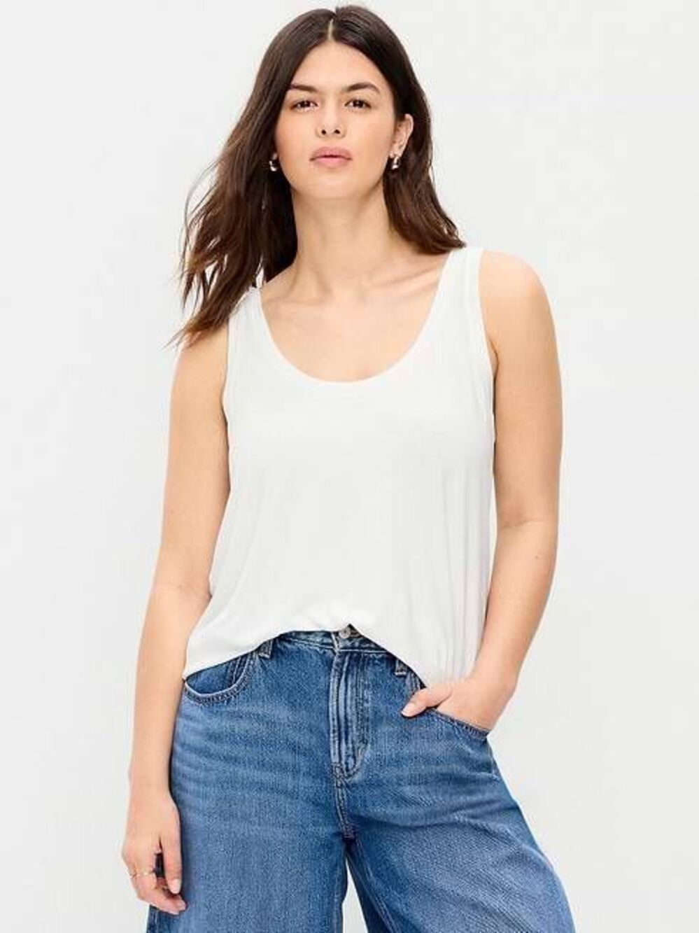 Old Navy Luxe White Scoop Neck Tank Top Large Basic Neutral Versatile Minimalist